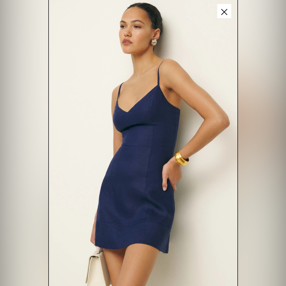 Elegant Black Mini Dress